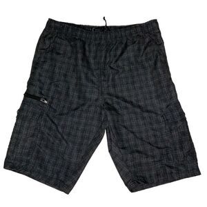 Street Rules Authentic Streetwear Mens Shorts Mesh Pockets Black Gray Plaid Sz L